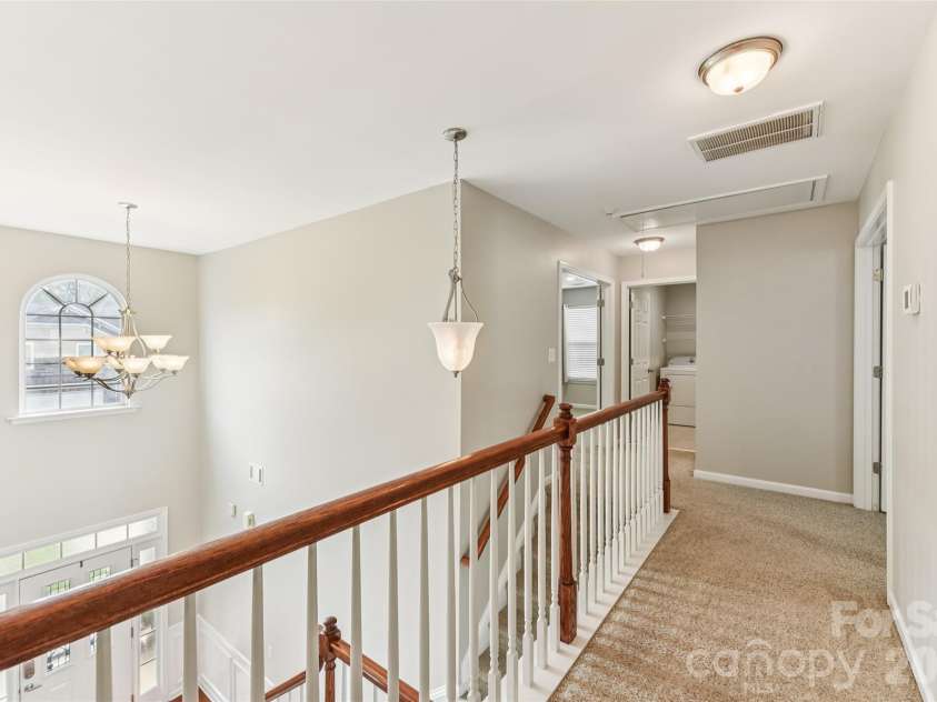 3351 Streamside Drive, Davidson, NC 28036.  MLS# CAR4337452, YatesRealty ID 29714. 