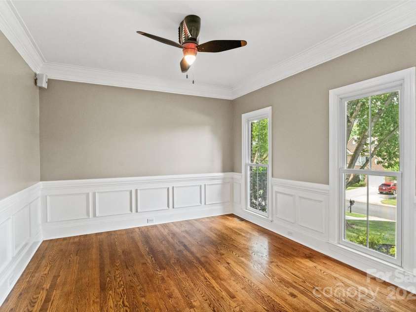121 Canterbury Crossing, Fort Mill, SC 29708.  MLS# CAR4270882, YatesRealty ID 29715. Dining Room