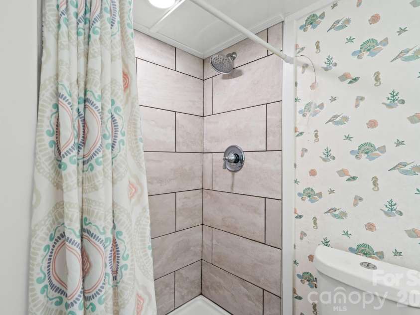6011 Kings Highway, Myrtle Beach, SC 29575.  MLS# CAR4392597, YatesRealty ID 29715. 