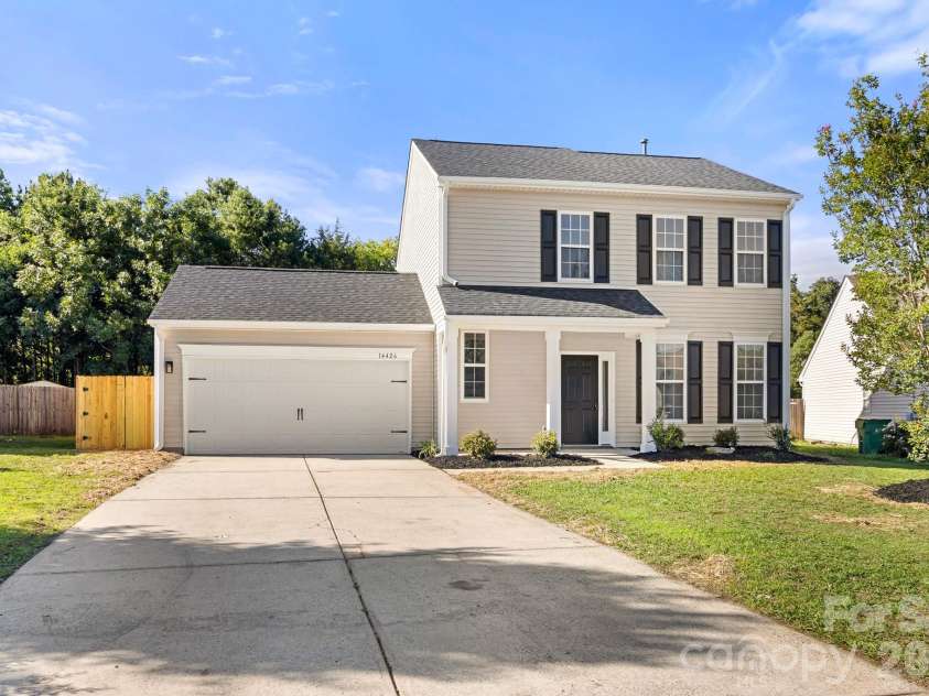 14426 Arlandes Drive, Charlotte, NC 28278.  MLS# CAR4388324, YatesRealty ID 29716. 
