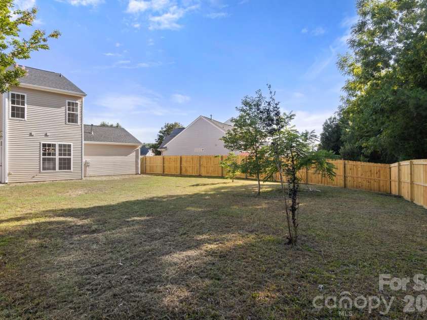 14426 Arlandes Drive, Charlotte, NC 28278.  MLS# CAR4388324, YatesRealty ID 29716. 