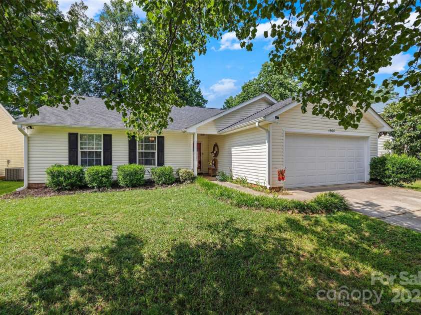 1668 Tate Road, Rock Hill, SC 29732.  MLS# CAR4276127, YatesRealty ID 29717. 