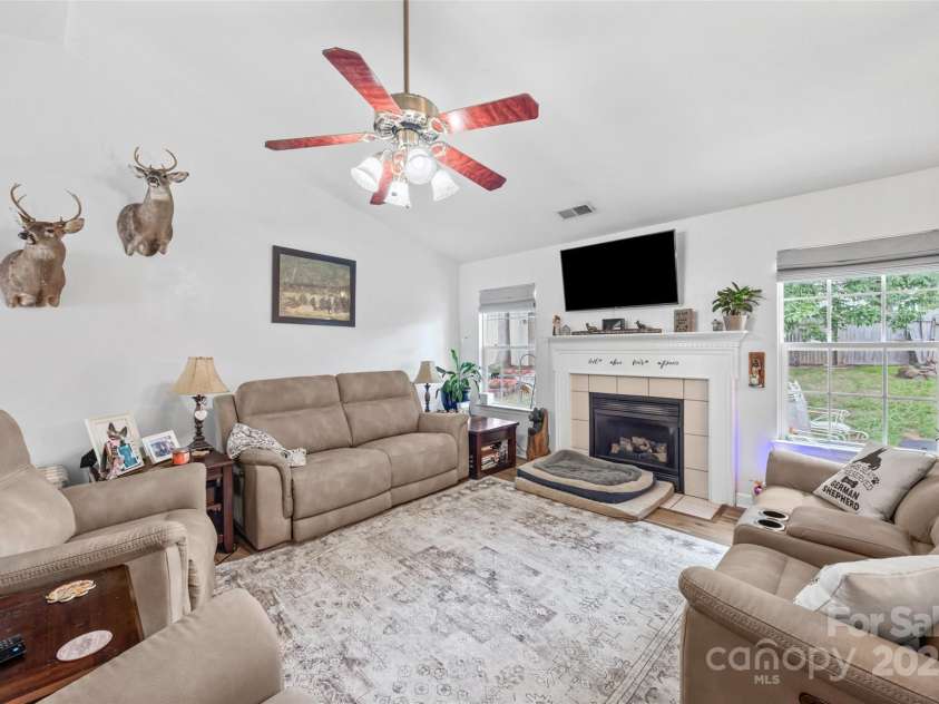 1668 Tate Road, Rock Hill, SC 29732.  MLS# CAR4276127, YatesRealty ID 29717. 