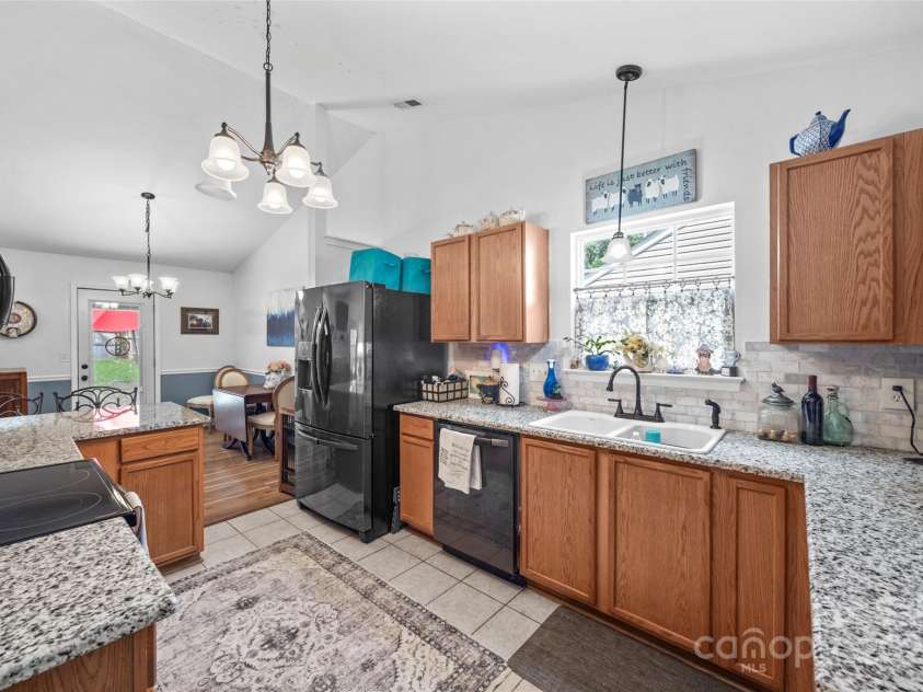 1668 Tate Road, Rock Hill, SC 29732.  MLS# CAR4276127, YatesRealty ID 29717. 
