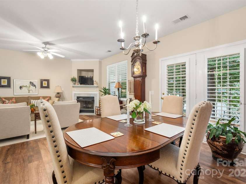 10960 Princeton Village Drive, Charlotte, NC 28277.  MLS# CAR4276138, YatesRealty ID 29718. Dinning Area 1
