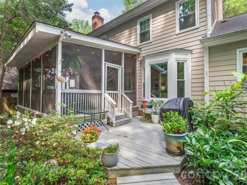 7022 Rocky Falls Road, Charlotte, NC 28211.  MLS# CAR4391550, YatesRealty ID 29719. 