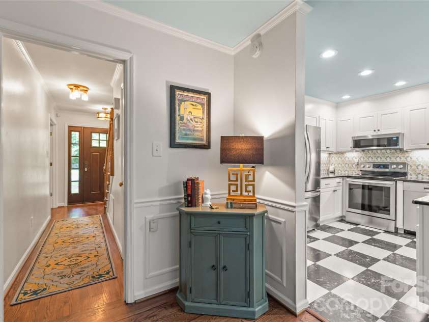 7022 Rocky Falls Road, Charlotte, NC 28211.  MLS# CAR4391550, YatesRealty ID 29719. 