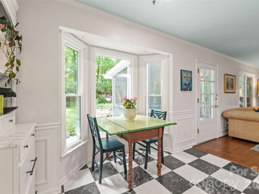 7022 Rocky Falls Road, Charlotte, NC 28211.  MLS# CAR4391550, YatesRealty ID 29719. 