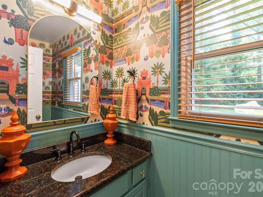 7022 Rocky Falls Road, Charlotte, NC 28211.  MLS# CAR4391550, YatesRealty ID 29719. 