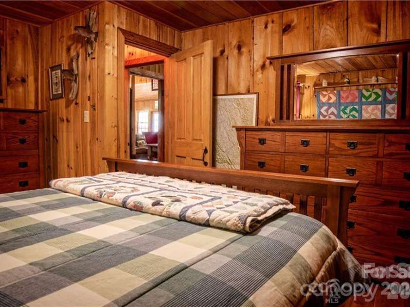 2736 White Oak Flats Road, Green Mountain, NC 28740.  MLS# CAR4327209, YatesRealty ID 2972. 