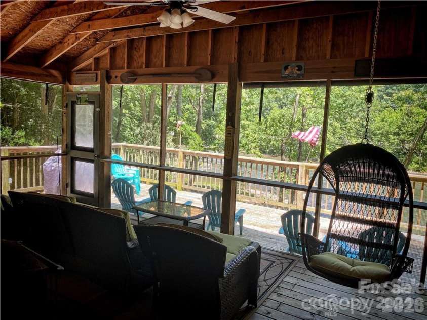 2736 White Oak Flats Road, Green Mountain, NC 28740.  MLS# CAR4327209, YatesRealty ID 2972. 