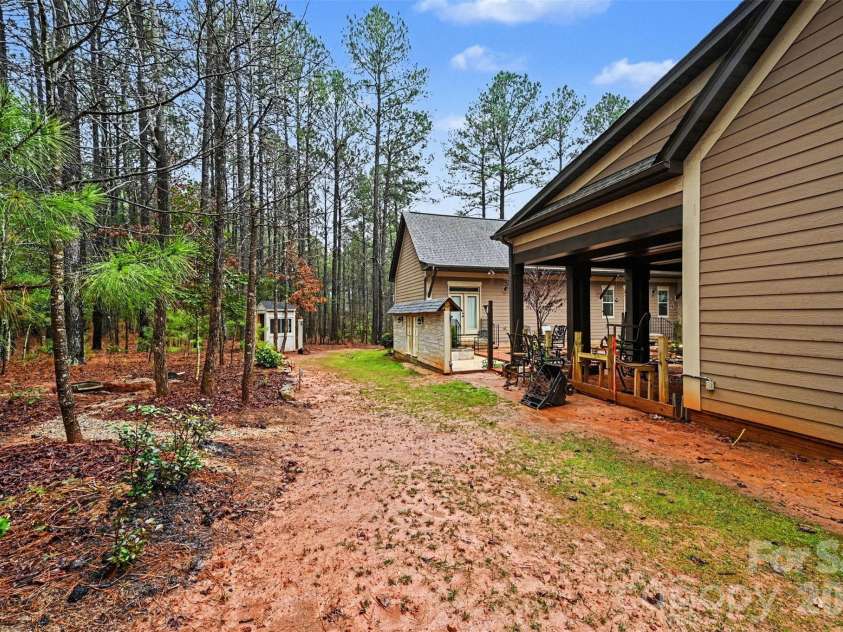 6302 Chimney Bluff Road, Lancaster, SC 29720.  MLS# CAR4310688, YatesRealty ID 2972. 