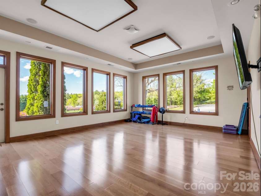 1820 Riverview Court, Hendersonville, NC 28739.  MLS# CAR4391402, YatesRealty ID 29721. 