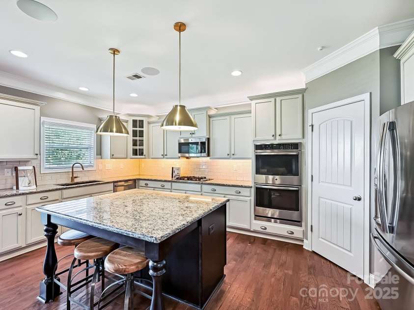 3006 Collin House Drive, Fort Mill, SC 29715.  MLS# CAR4278197, YatesRealty ID 29721. 