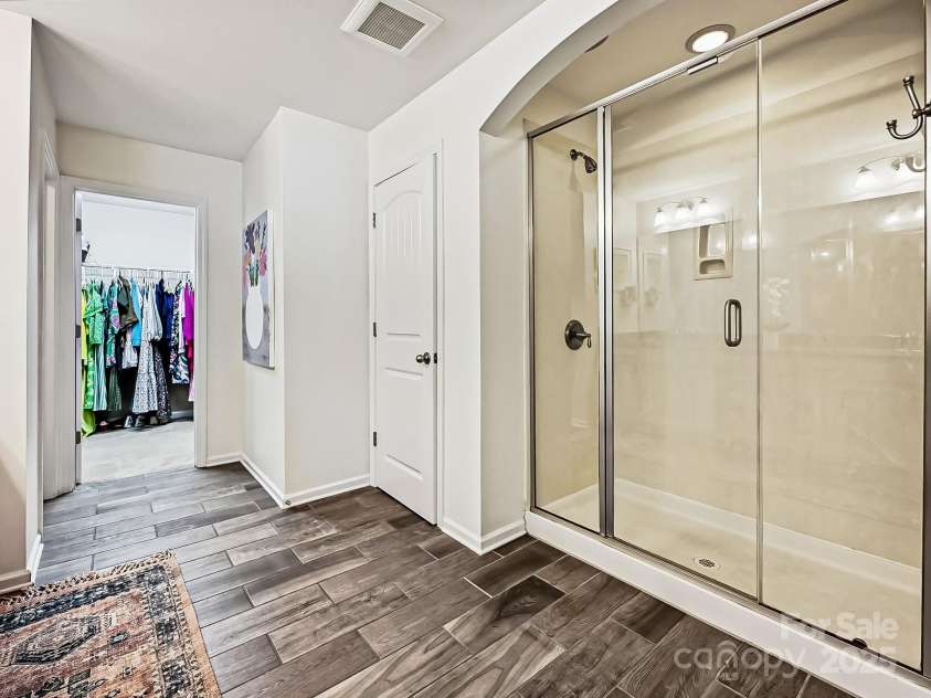 3006 Collin House Drive, Fort Mill, SC 29715.  MLS# CAR4278197, YatesRealty ID 29721. 