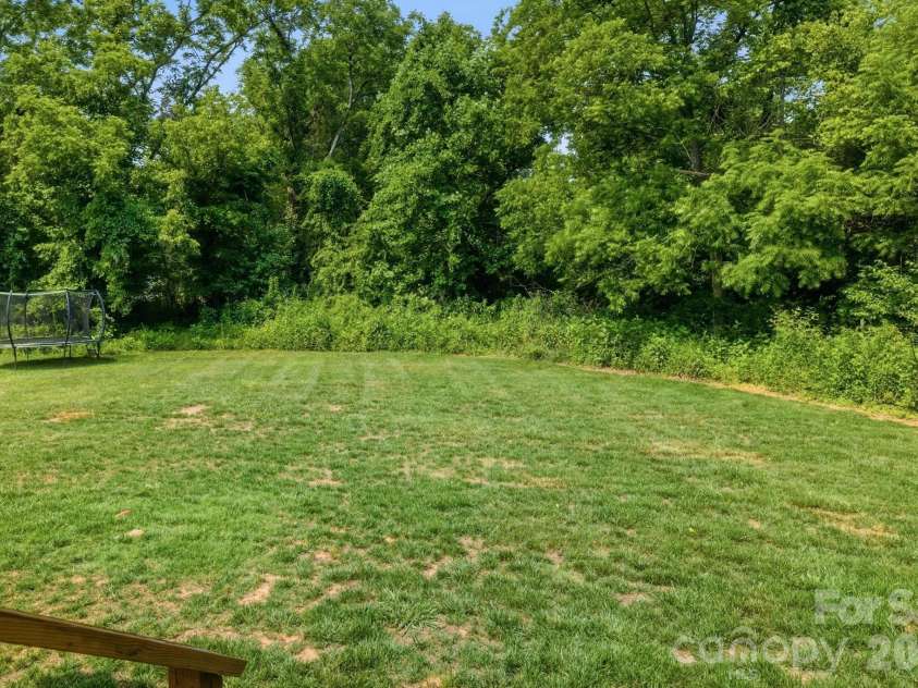 1906 Maius Drive, Conover, NC 28613.  MLS# CAR4383738, YatesRealty ID 29722. 