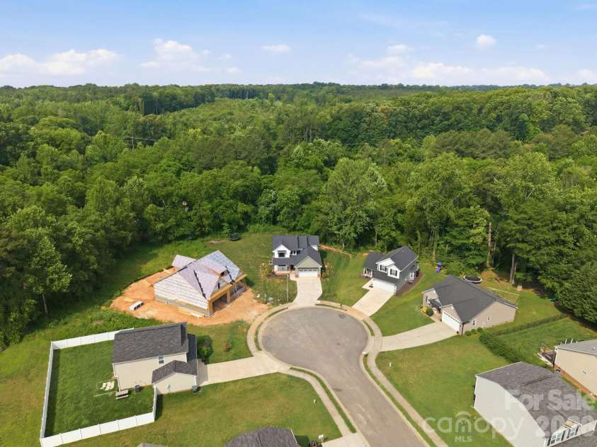 1906 Maius Drive, Conover, NC 28613.  MLS# CAR4383738, YatesRealty ID 29722. 