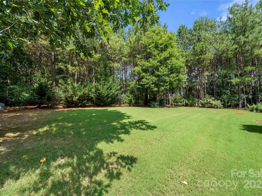 1012 Catawba Shores Drive, Rock Hill, SC 29730.  MLS# CAR4280757, YatesRealty ID 29723. 