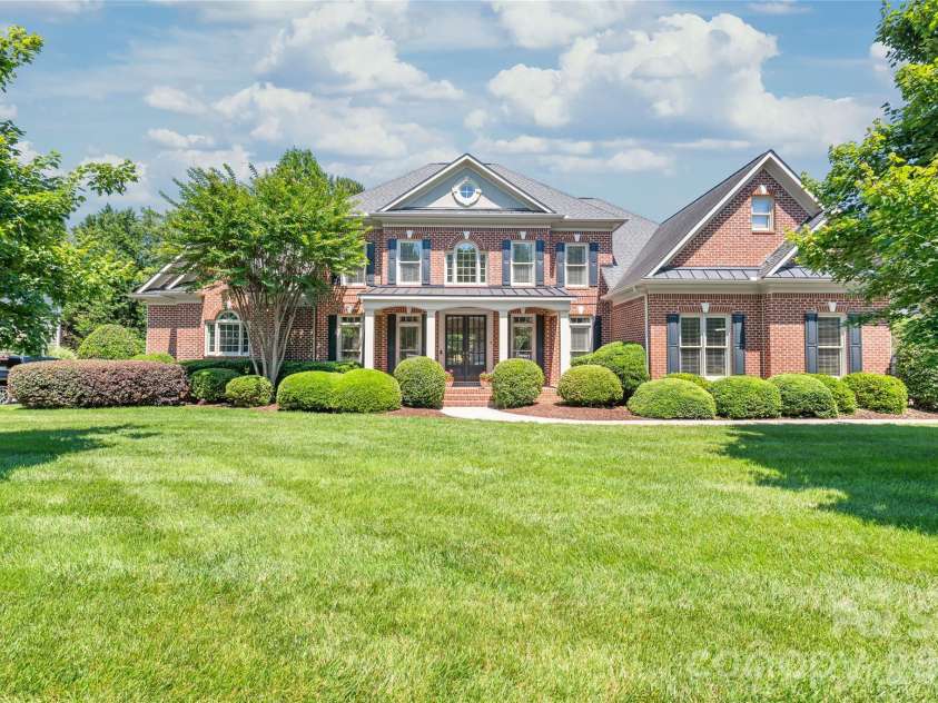 30205 Camden Lane, Fort Mill, SC 29707.  MLS# CAR4391476, YatesRealty ID 29723. 