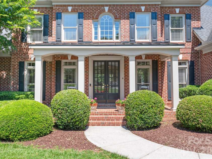 30205 Camden Lane, Fort Mill, SC 29707.  MLS# CAR4391476, YatesRealty ID 29723. 