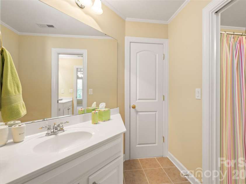 30205 Camden Lane, Fort Mill, SC 29707.  MLS# CAR4391476, YatesRealty ID 29723. 