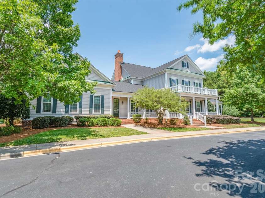 30205 Camden Lane, Fort Mill, SC 29707.  MLS# CAR4391476, YatesRealty ID 29723. 