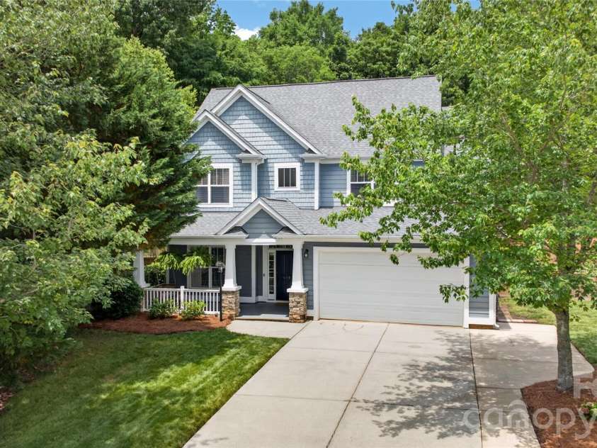618 Adams Ridge Drive, Fort Mill, SC 29715.  MLS# CAR4385975, YatesRealty ID 29724. 