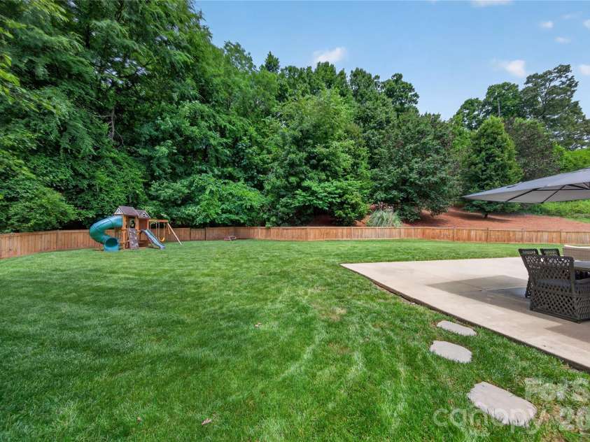 618 Adams Ridge Drive, Fort Mill, SC 29715.  MLS# CAR4385975, YatesRealty ID 29724. 