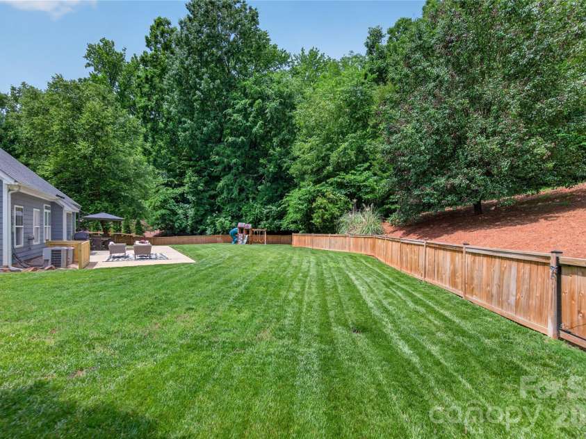 618 Adams Ridge Drive, Fort Mill, SC 29715.  MLS# CAR4385975, YatesRealty ID 29724. 