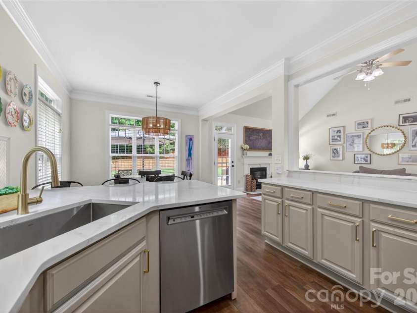 618 Adams Ridge Drive, Fort Mill, SC 29715.  MLS# CAR4385975, YatesRealty ID 29724. 