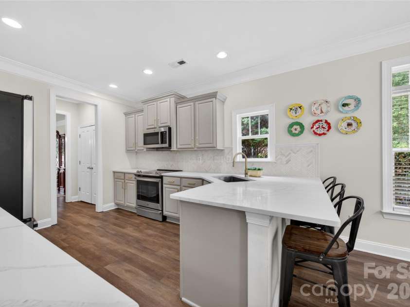 618 Adams Ridge Drive, Fort Mill, SC 29715.  MLS# CAR4385975, YatesRealty ID 29724. 