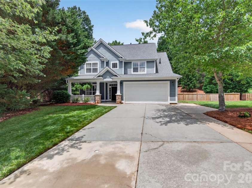 618 Adams Ridge Drive, Fort Mill, SC 29715.  MLS# CAR4385975, YatesRealty ID 29724. 