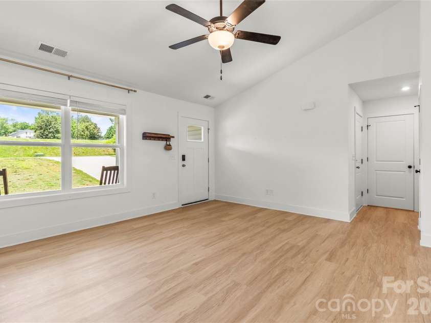 2412 Mintew Circle, Lincolnton, NC 28092.  MLS# CAR4387828, YatesRealty ID 29725. Living room(3)