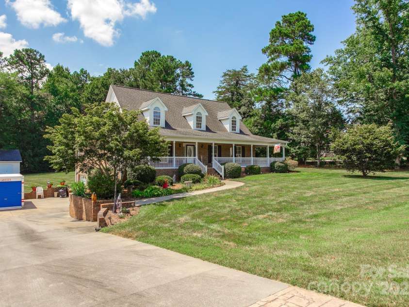 118 Northwood Court, Lexington, NC 27295.  MLS# CAR4284847, YatesRealty ID 29726. 