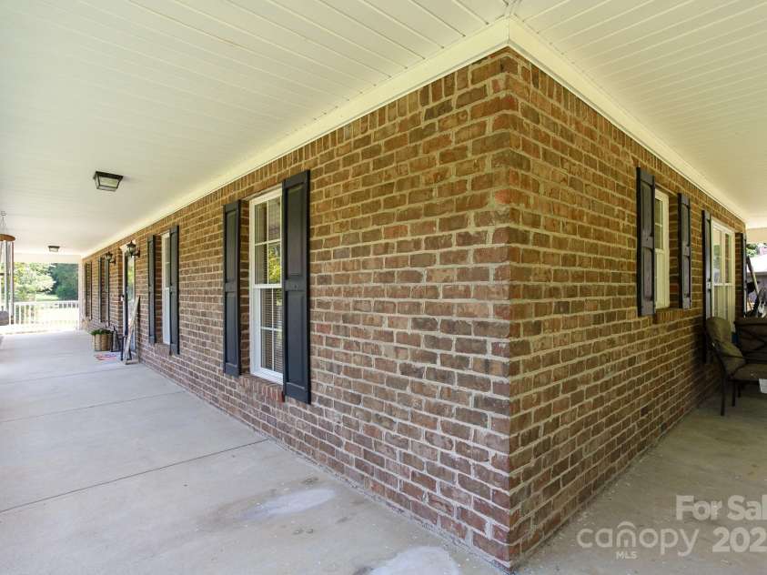 118 Northwood Court, Lexington, NC 27295.  MLS# CAR4284847, YatesRealty ID 29726. 