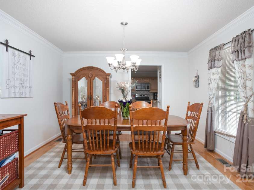 118 Northwood Court, Lexington, NC 27295.  MLS# CAR4284847, YatesRealty ID 29726. 