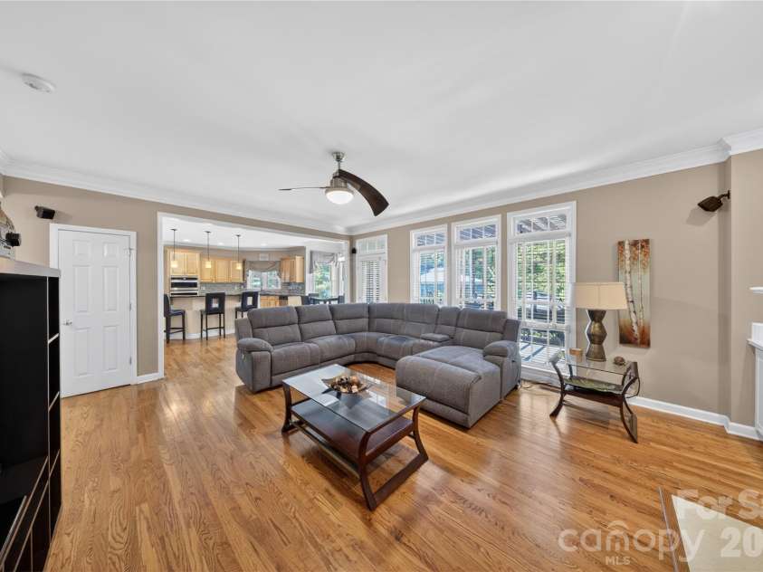 11117 Tavernay Parkway, Charlotte, NC 28262.  MLS# CAR4381756, YatesRealty ID 29727. 