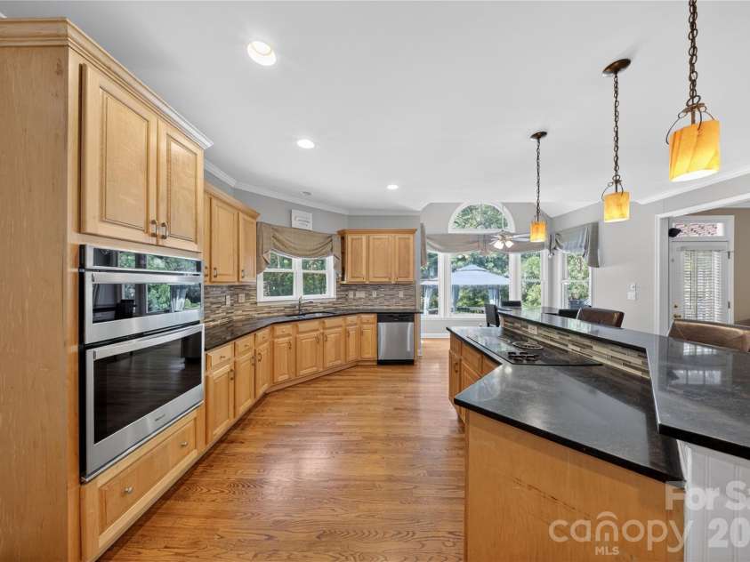 11117 Tavernay Parkway, Charlotte, NC 28262.  MLS# CAR4381756, YatesRealty ID 29727. 