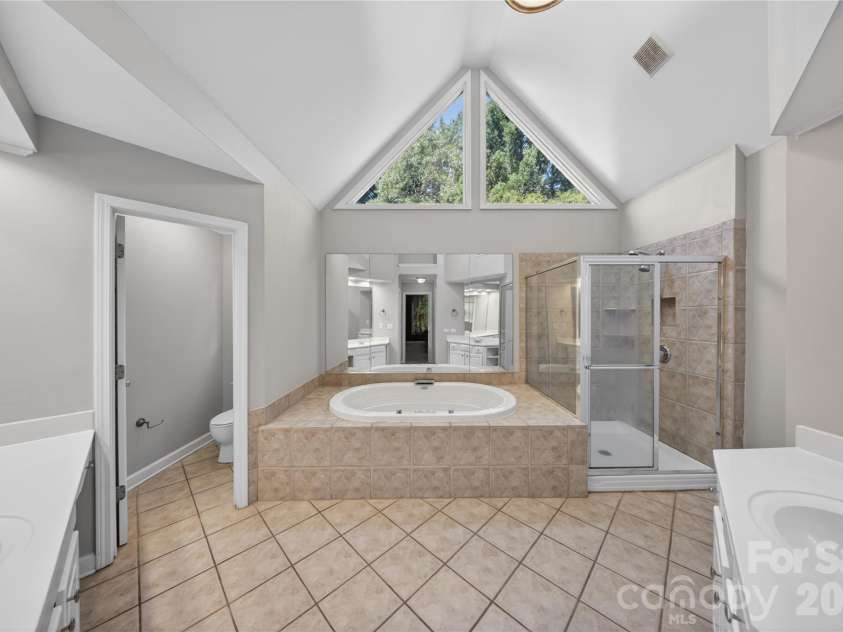 11117 Tavernay Parkway, Charlotte, NC 28262.  MLS# CAR4381756, YatesRealty ID 29727. 