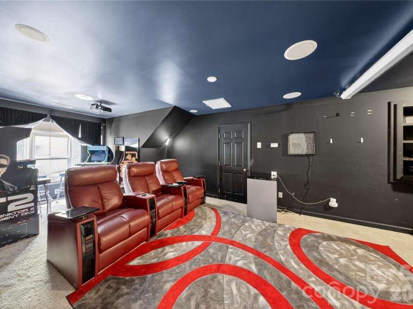 11117 Tavernay Parkway, Charlotte, NC 28262.  MLS# CAR4381756, YatesRealty ID 29727. 