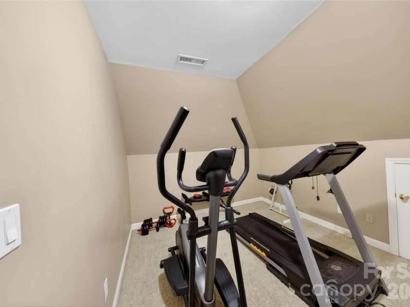 11117 Tavernay Parkway, Charlotte, NC 28262.  MLS# CAR4381756, YatesRealty ID 29727. 