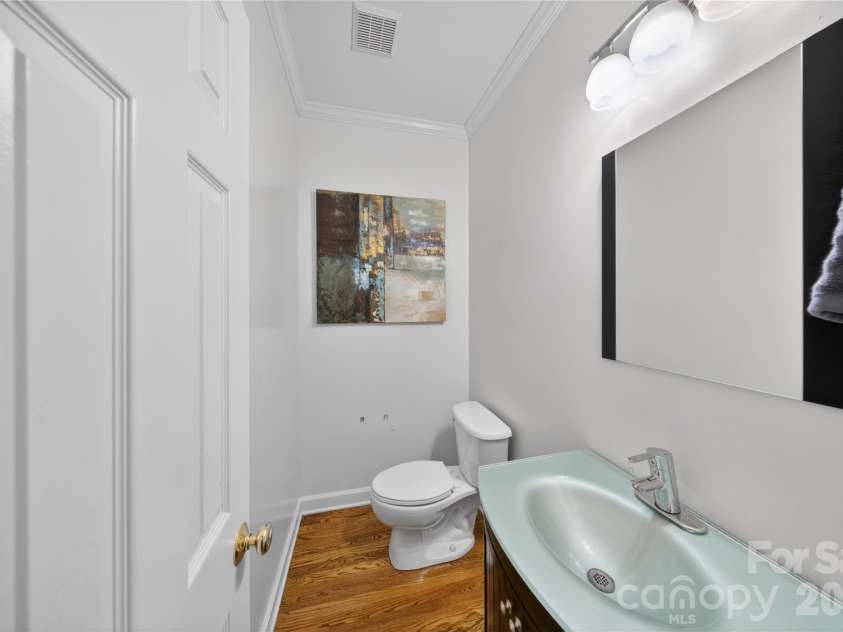 11117 Tavernay Parkway, Charlotte, NC 28262.  MLS# CAR4381756, YatesRealty ID 29727. 