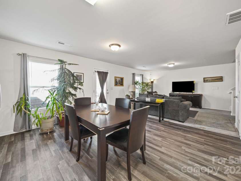 635 Scarlet Leaf Lane, Oakboro, NC 28129.  MLS# CAR4315133, YatesRealty ID 29727. 