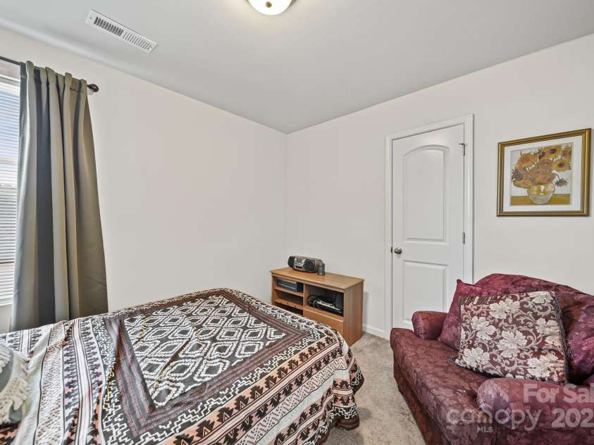 635 Scarlet Leaf Lane, Oakboro, NC 28129.  MLS# CAR4315133, YatesRealty ID 29727. 