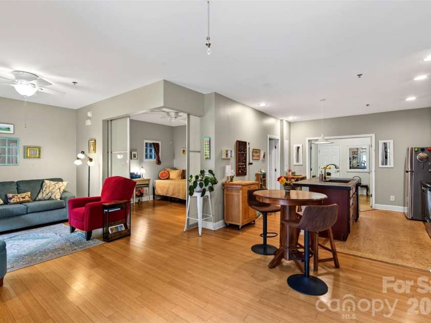 600 Skyloft Drive, Asheville, NC 28801.  MLS# CAR4412438, YatesRealty ID 29728. 