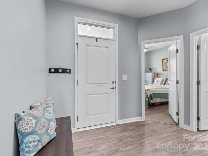 1915 Slippery Rock Lane, Monroe, NC 28112.  MLS# CAR4286844, YatesRealty ID 29729. Foyer