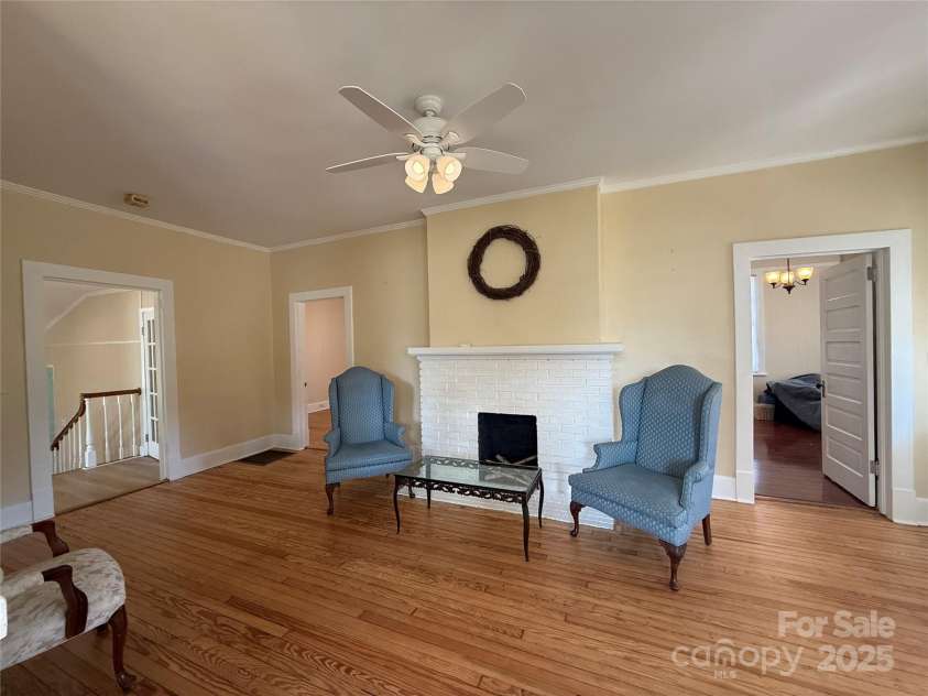 215 Church Street, Edgefield, SC 29824.  MLS# CAR4304133, YatesRealty ID 2973. 