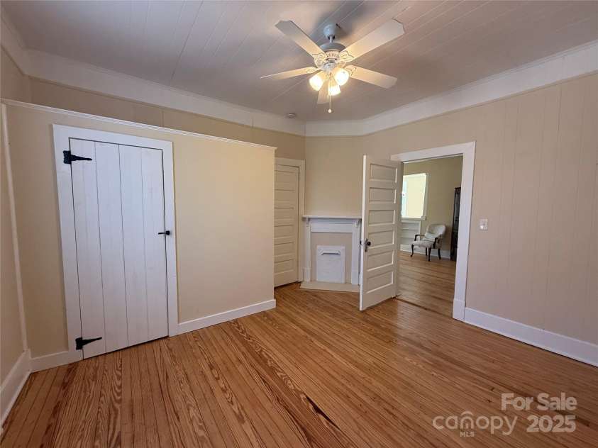 215 Church Street, Edgefield, SC 29824.  MLS# CAR4304133, YatesRealty ID 2973. 