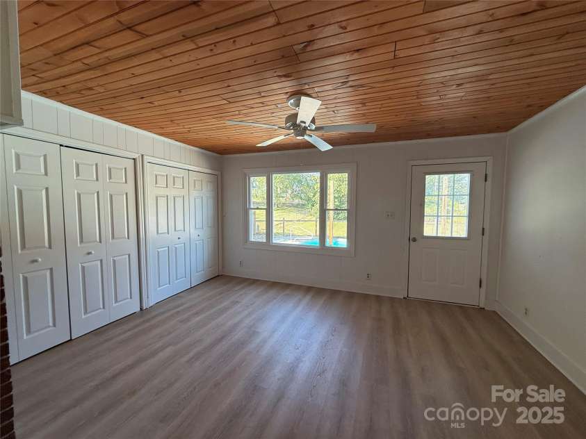 215 Church Street, Edgefield, SC 29824.  MLS# CAR4304133, YatesRealty ID 2973. 