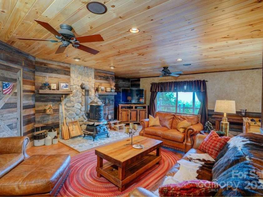 2150 Shellstand Road, Almond, NC 28702.  MLS# CAR4239523, YatesRealty ID 2973. 